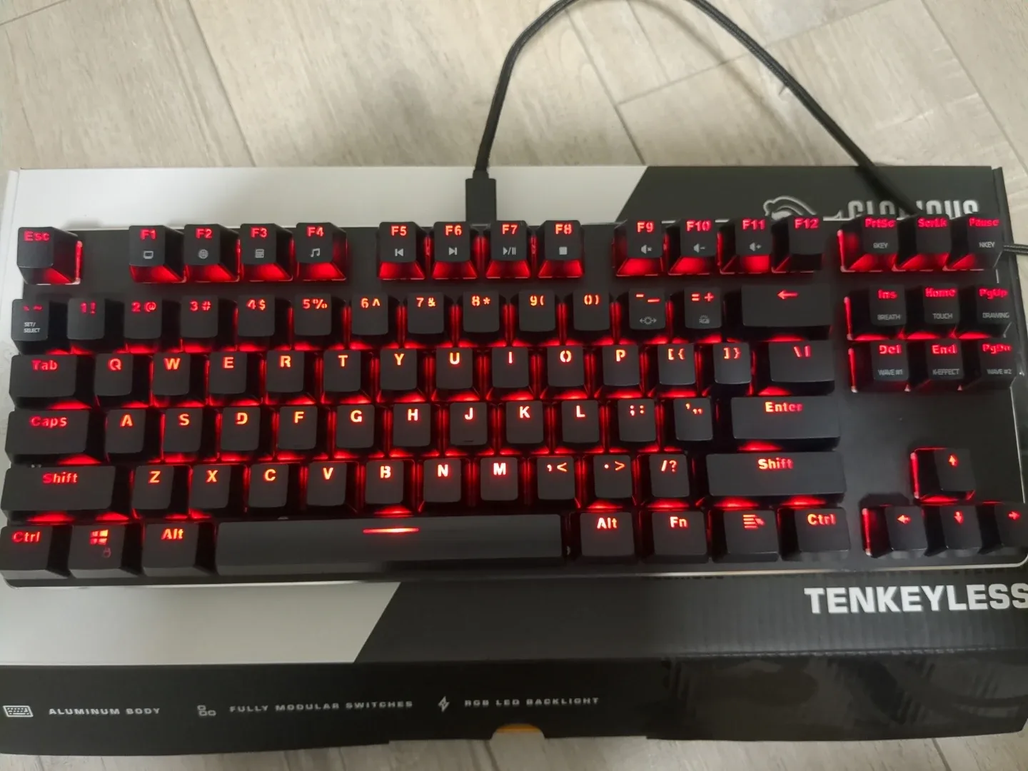 Glorious GMMK TKL Keyboard RGB image indicator(2)