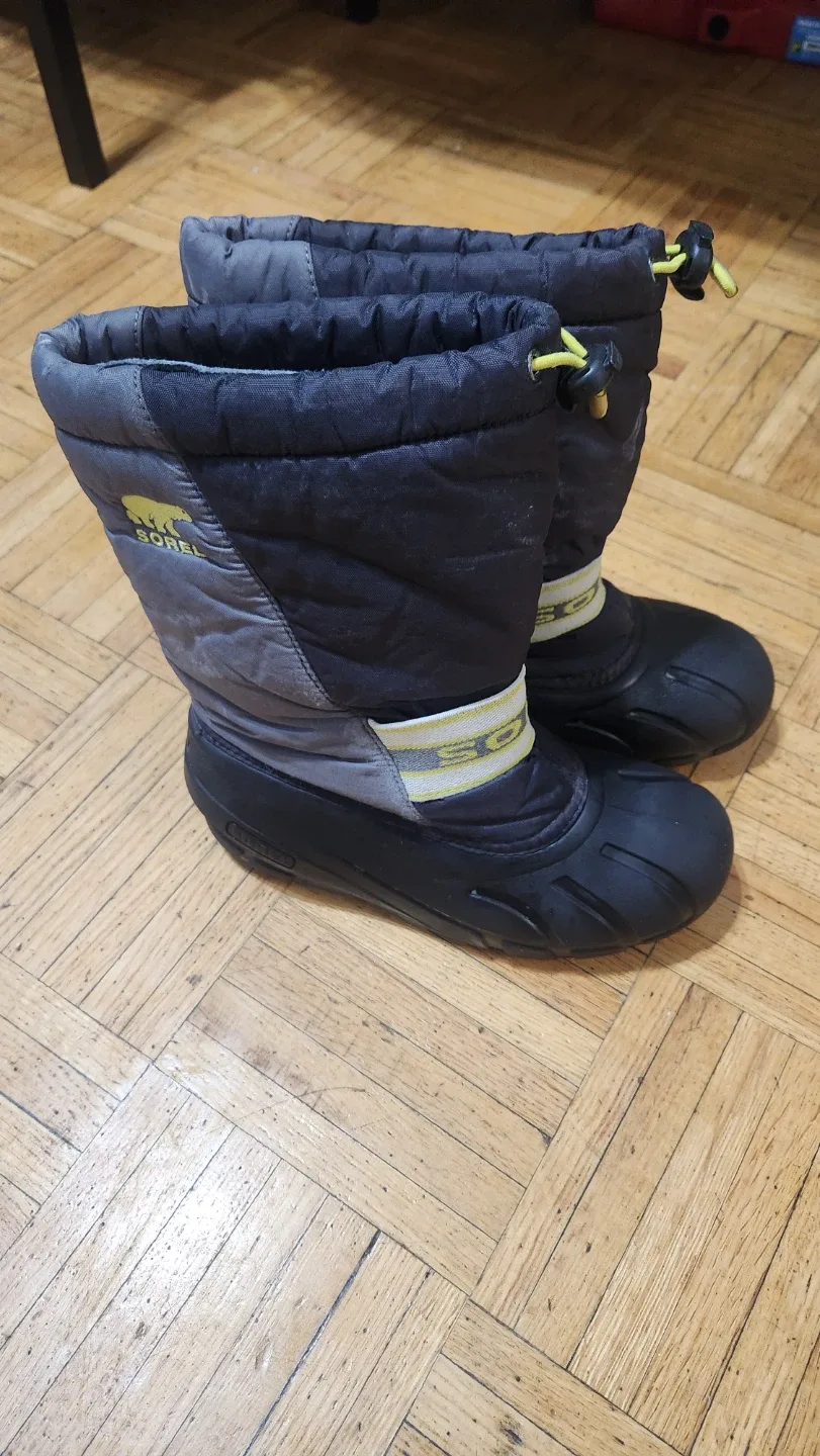 Sorel Kids' Snow Commander Boots - Size 4 US image indicator(2)