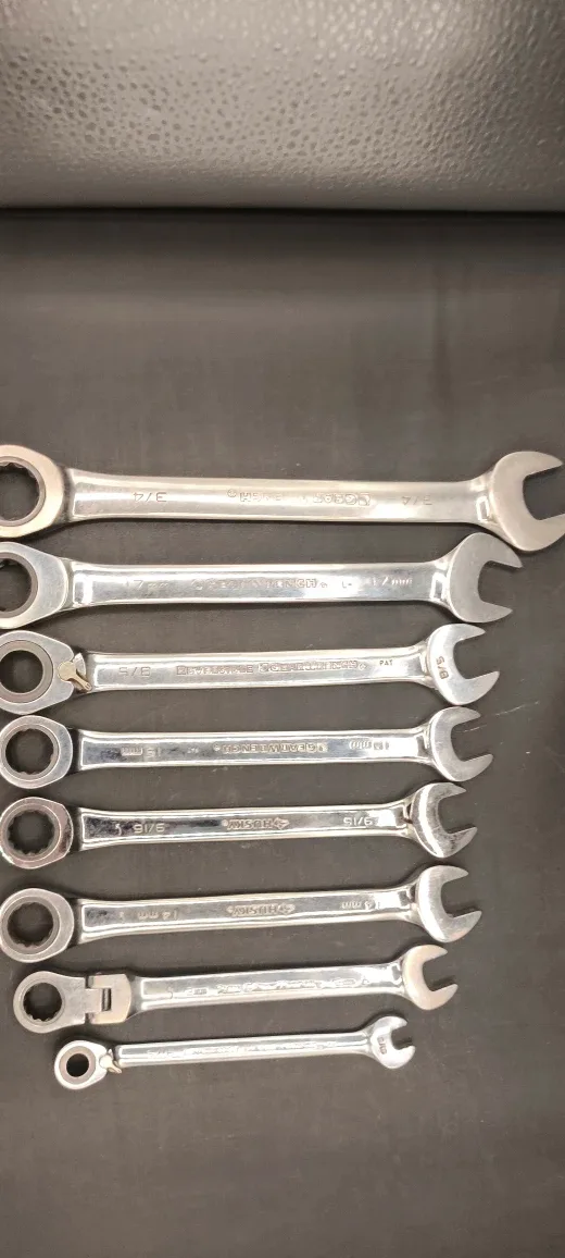 Husky SAE Ratcheting Wrench Set image indicator(3)