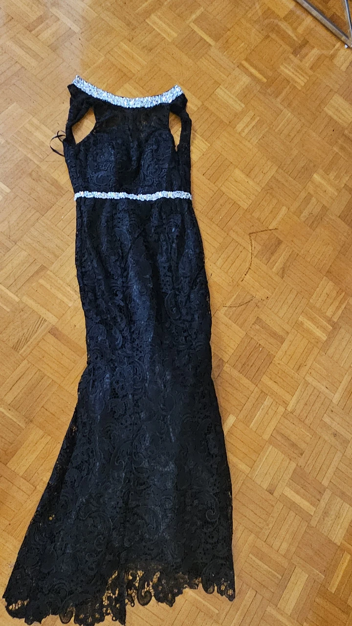 Riazsons Couture Black Lace Dress - Size 8