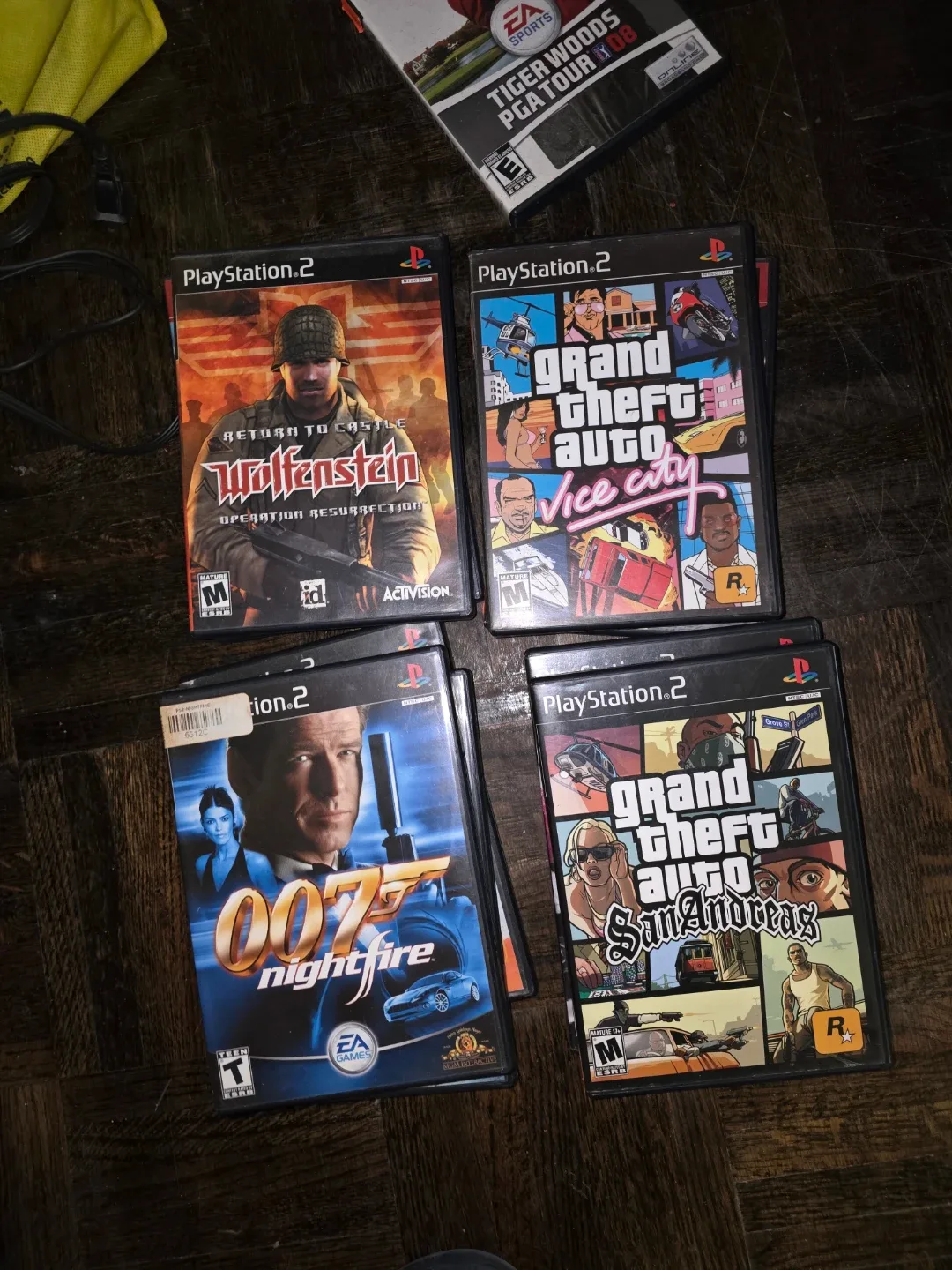 PlayStation 2 Console + 26Games image indicator(5)