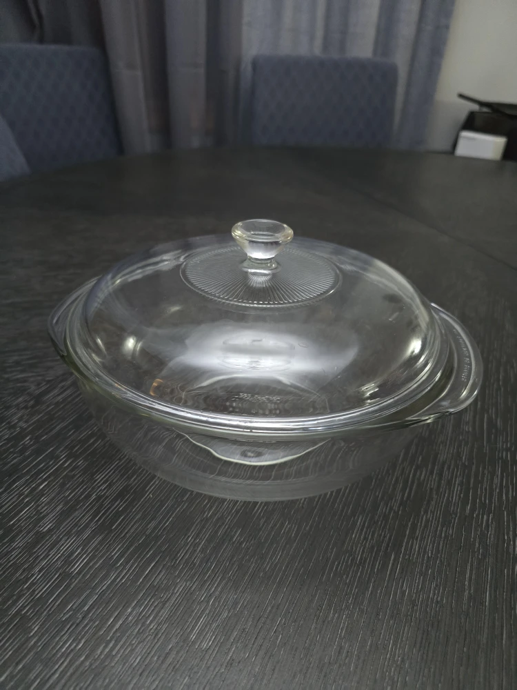 Vintage Pyrex Casserole Dish with Lid