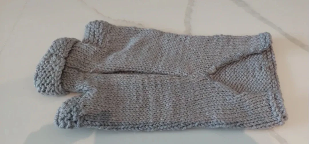 Handmade Grey Knit Dog Sweater image indicator(6)
