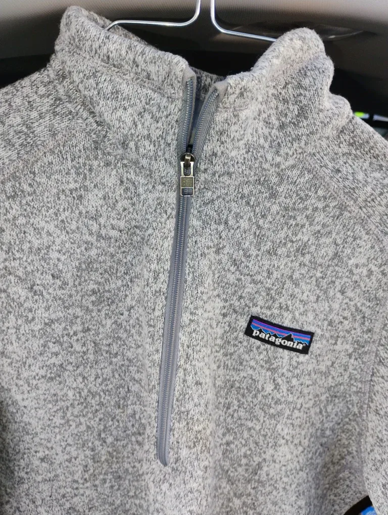 Patagonia Better Sweater 1/4 Zip Fleece - Size M image indicator(4)