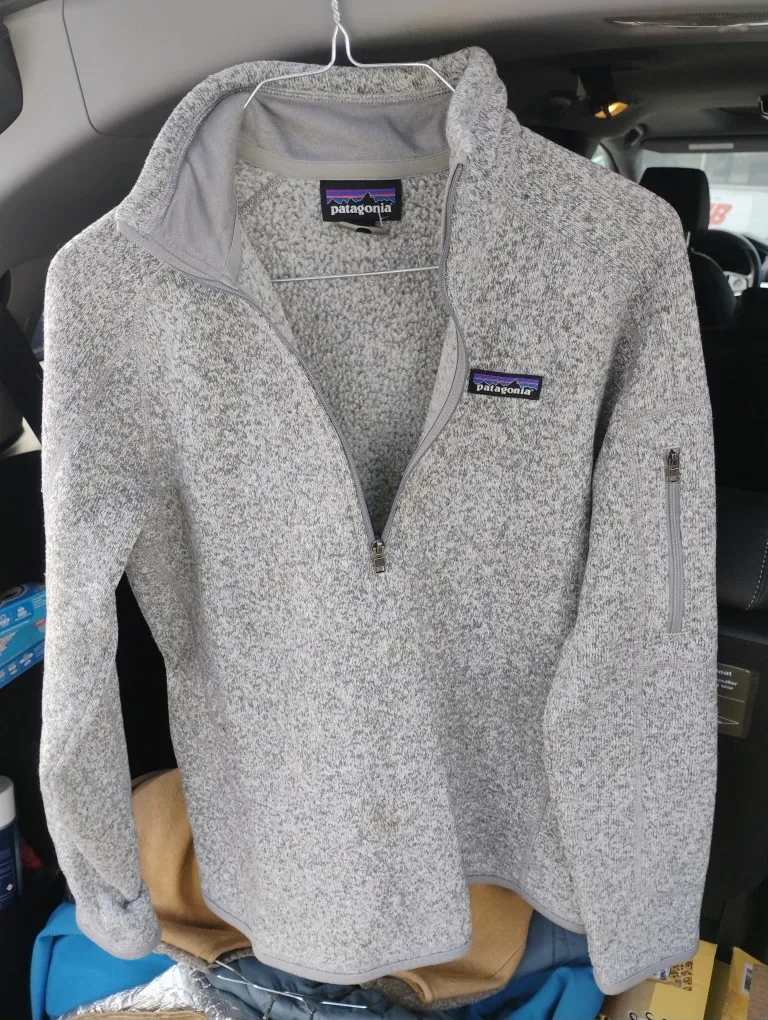 Patagonia Better Sweater 1/4 Zip Fleece - Size M image indicator(6)