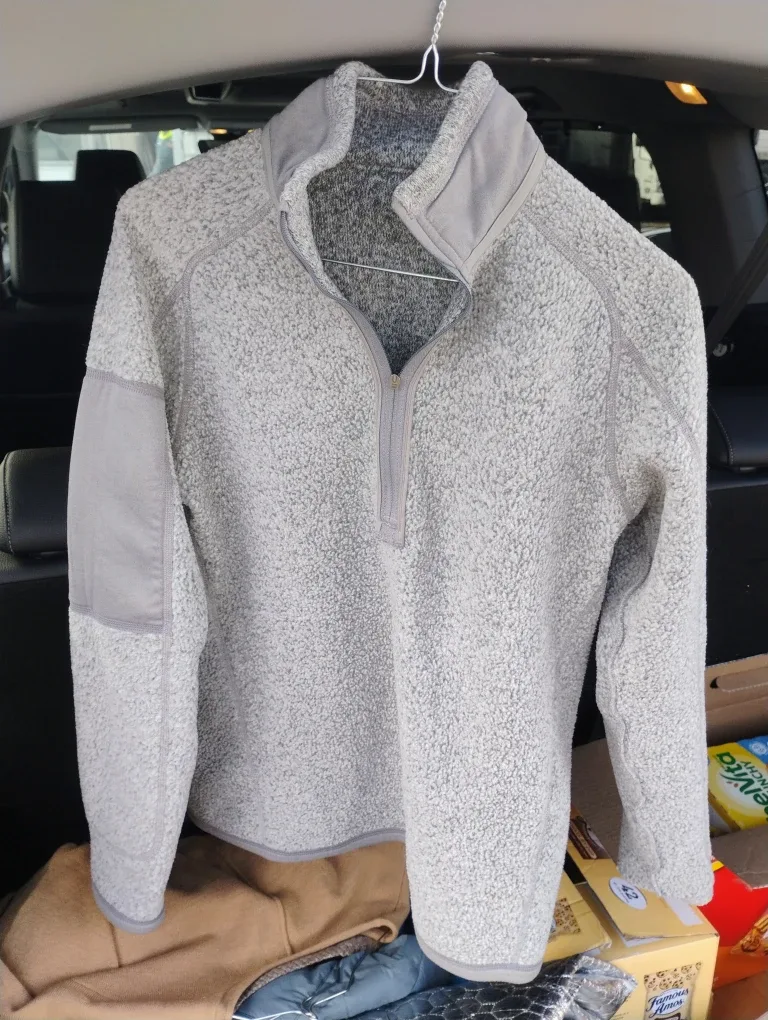 Patagonia Better Sweater 1/4 Zip Fleece - Size M image indicator(8)