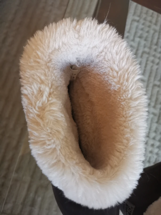 Skechers Australia Brown Winter Boots