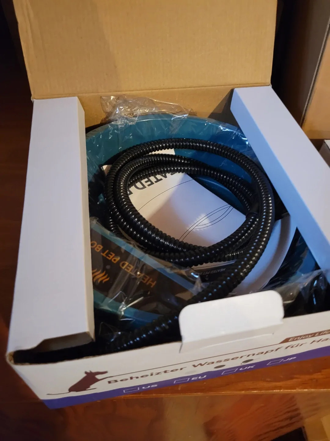 Heated Pet Bowl - Waterproof & Chew-Resistant image indicator(5)