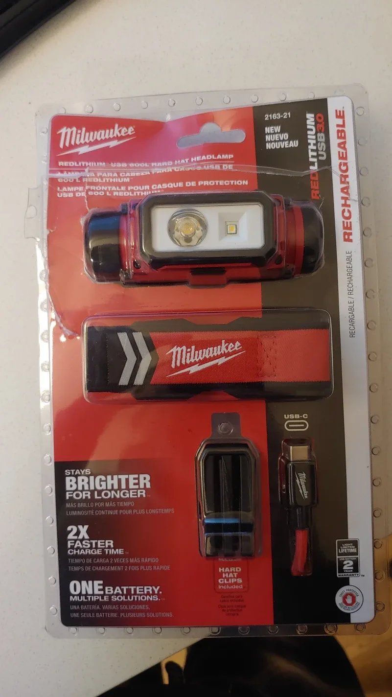 New Milwaukee REDLITHIUM USB Headlamp image indicator(2)