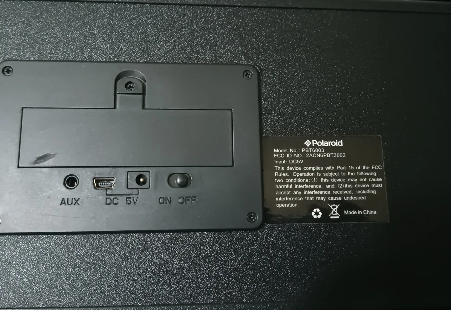 Polaroid Black Speaker image indicator(2)