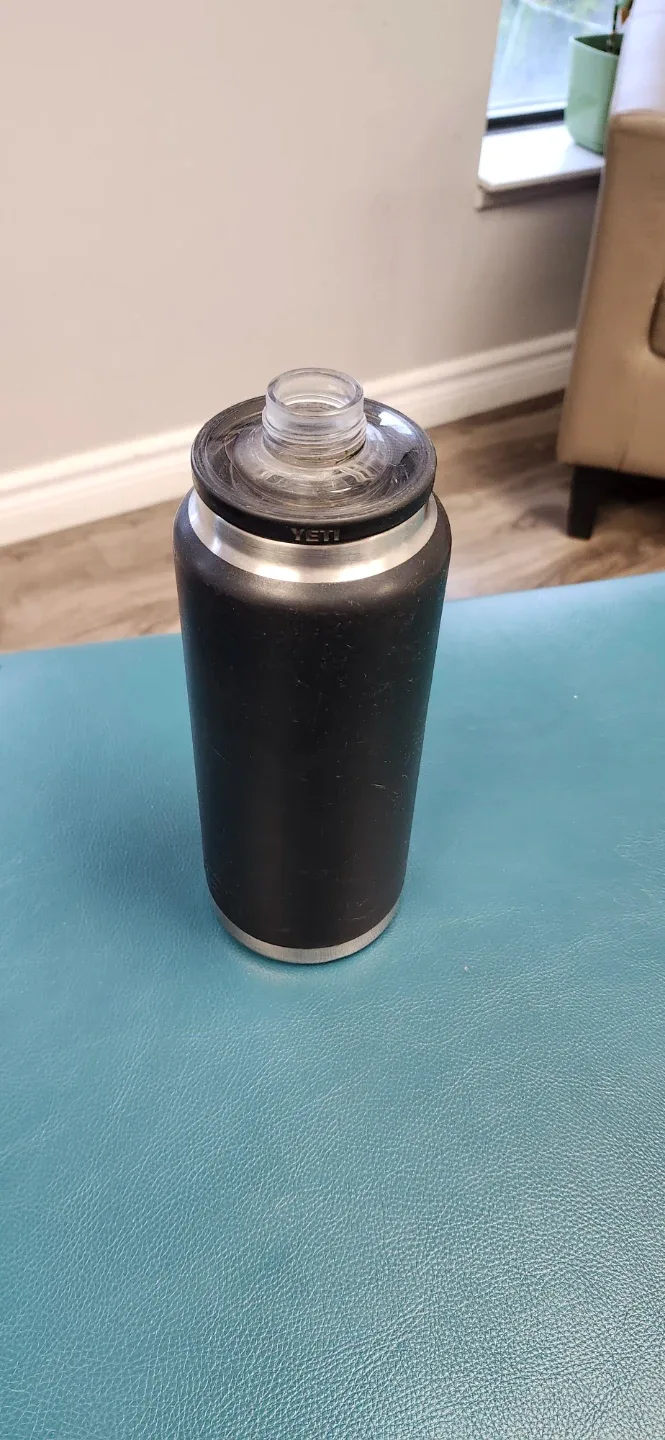 Yeti Rambler Chug Water Bottle 36oz Heavy Duti image indicator(5)