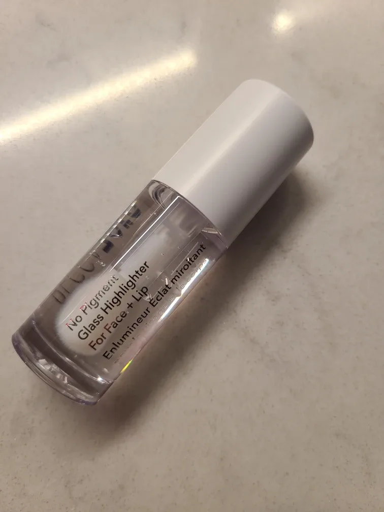 Becca Zero No Pigment Glass Highlighter image indicator(2)