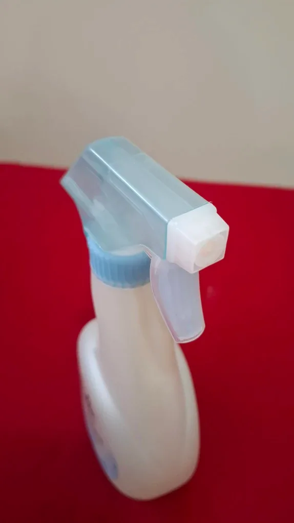 Glade Fabric & Air Odour Eliminator 650 mL image indicator(3)