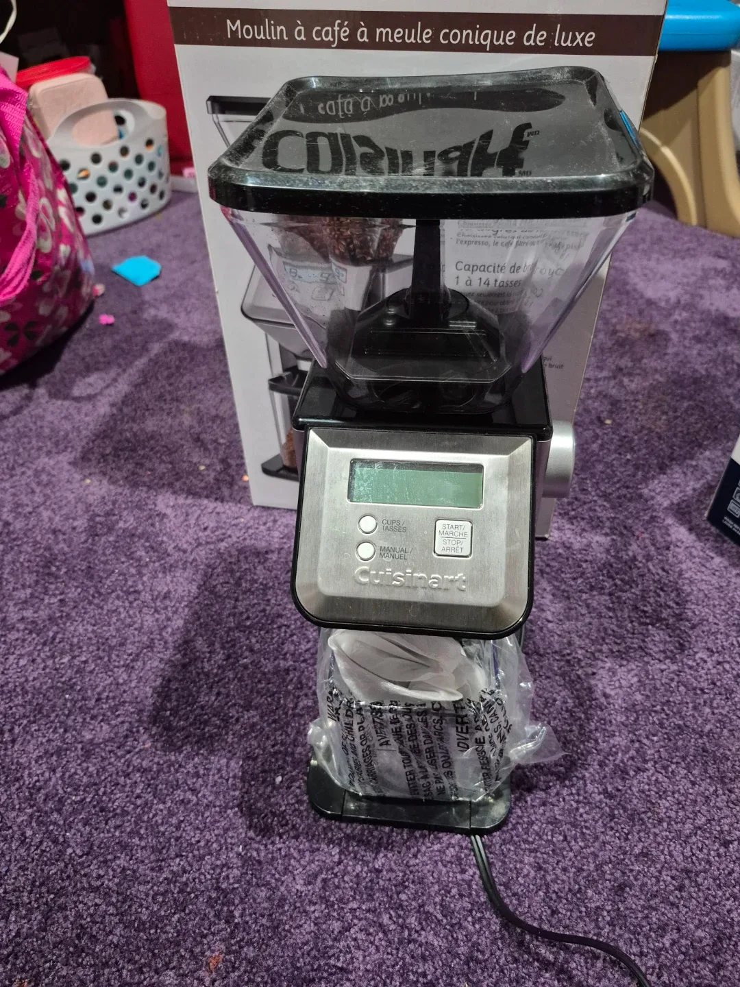 Cuisinart Deluxe Grind Conical Burr Mill image indicator(5)