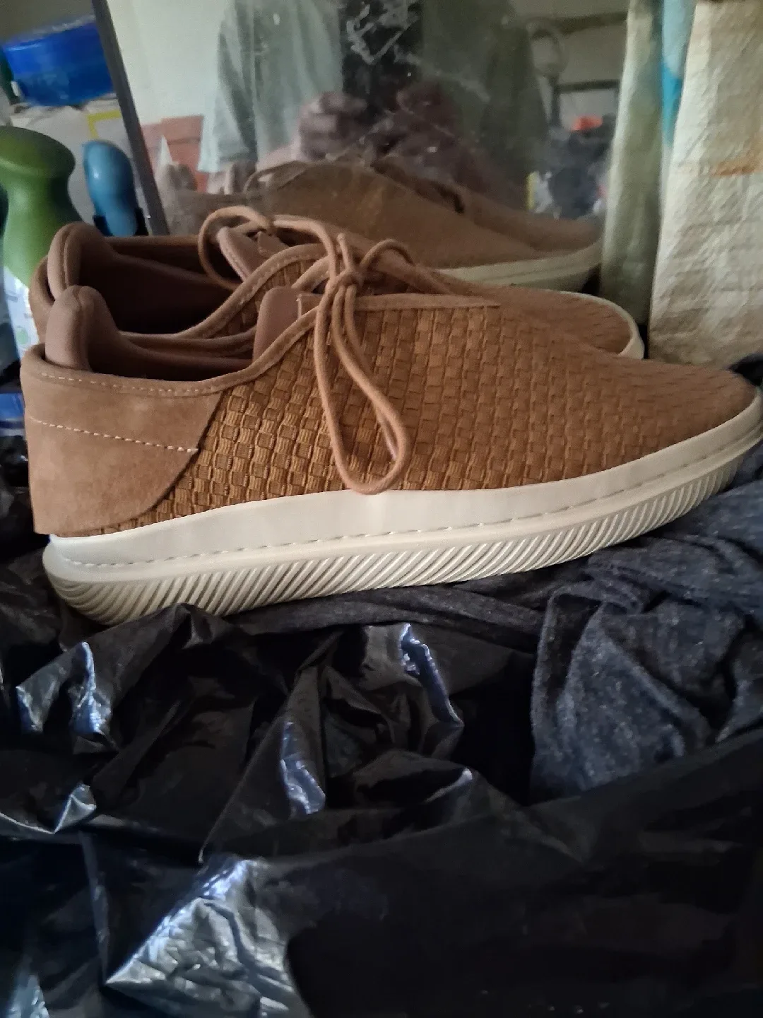 Men's Weatherproof Brown Sneakers - Size 10 image indicator(2)