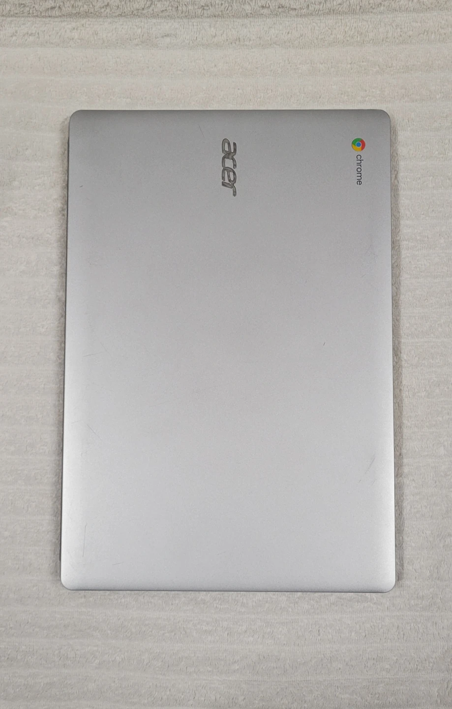 Acer Chromebook Silver Laptop - photo 2