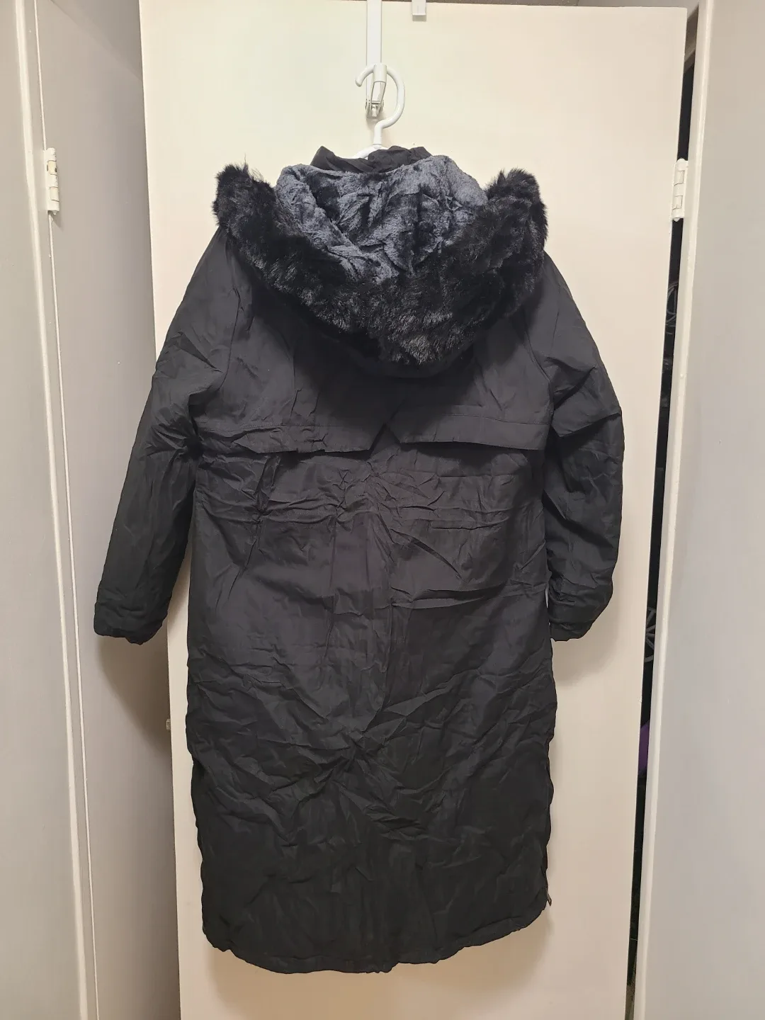 Women's Winter Long Puffer Coat - Black (Amazon)🥕 image indicator(4)