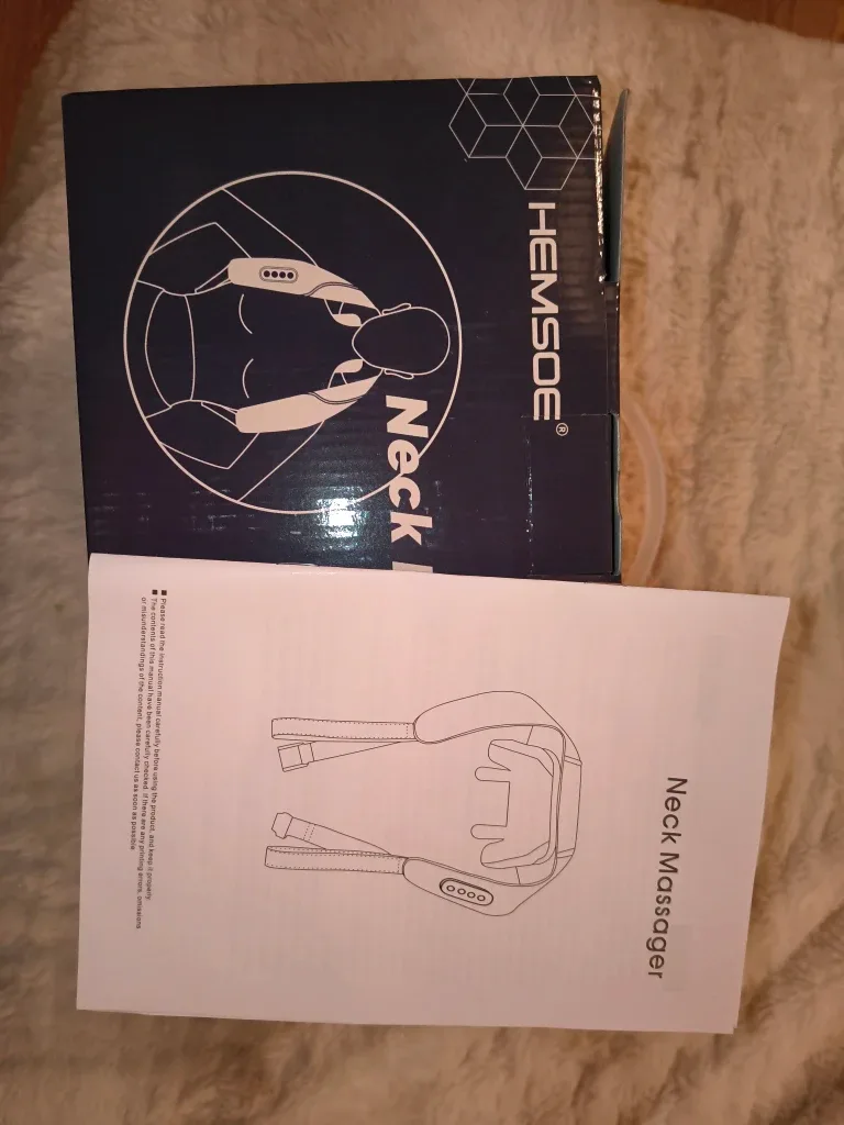 HEMSOE Neck Massager - New in Box