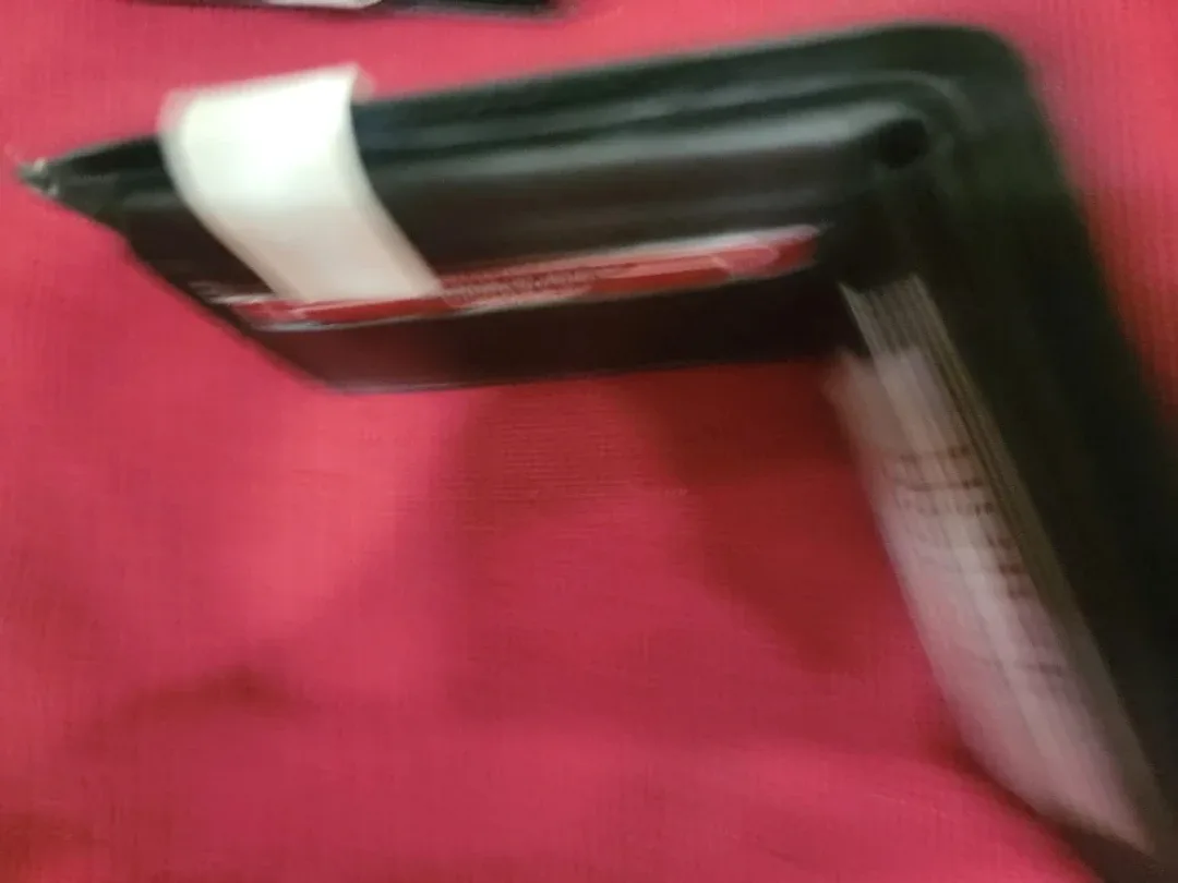 Imperial Horse Black Leather Wallet image indicator(4)