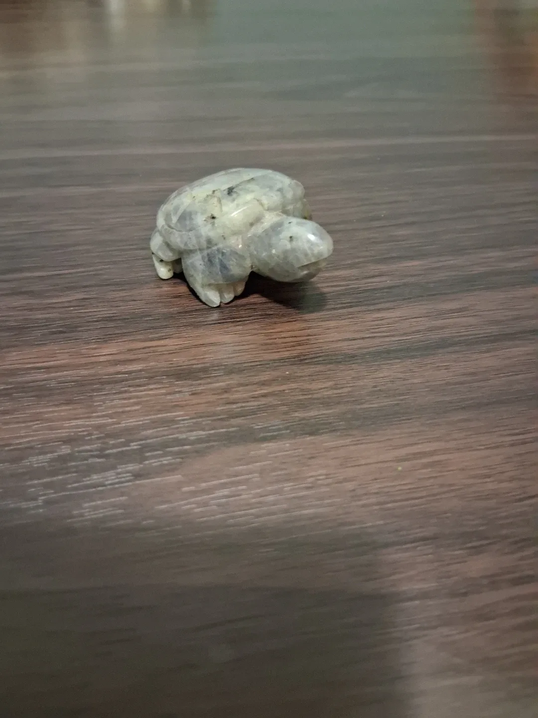 Labradorite Turtle Figurine image indicator(2)