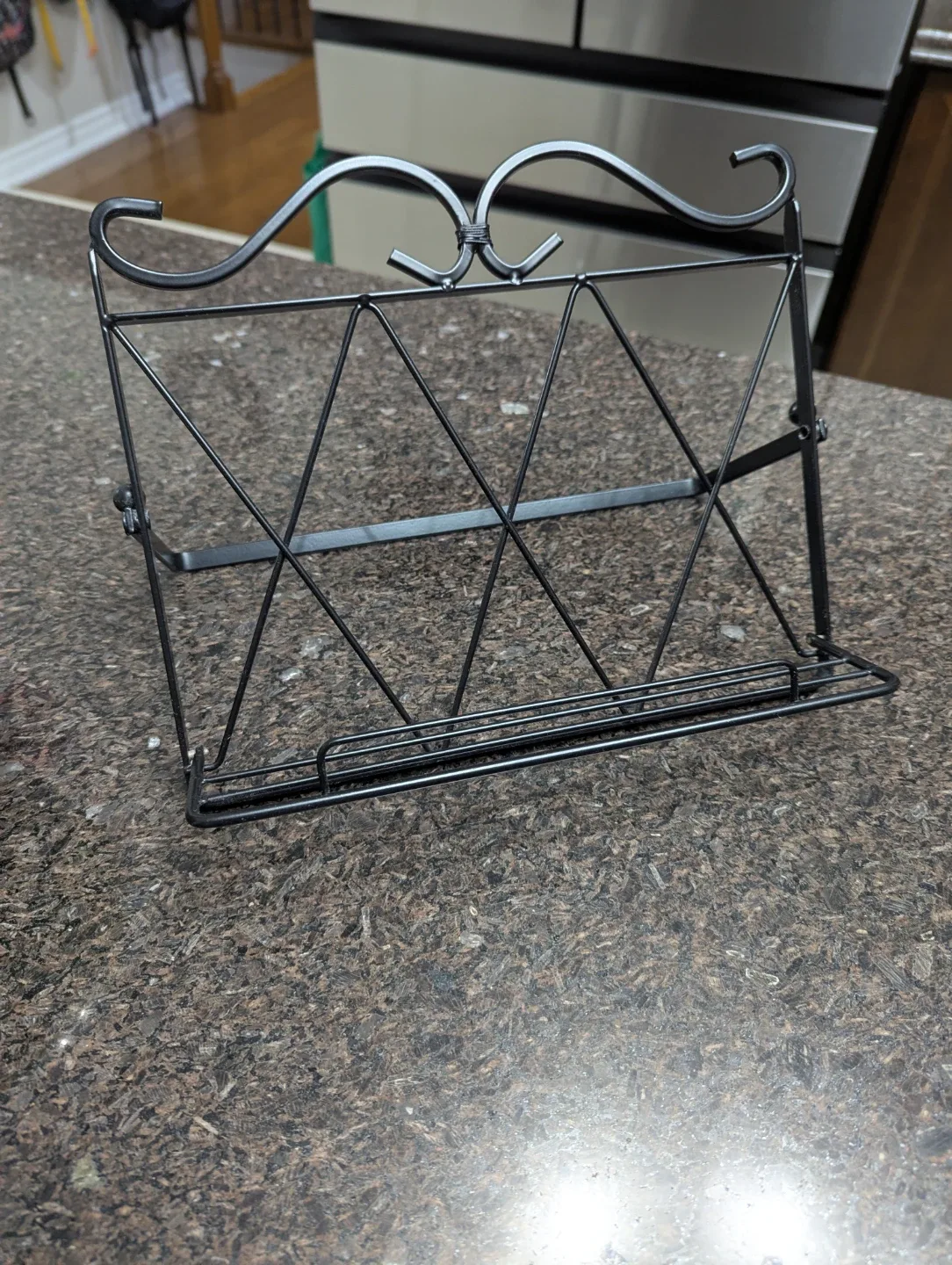 Black Metal Cookbook Stand - 12" x 10" x 2"