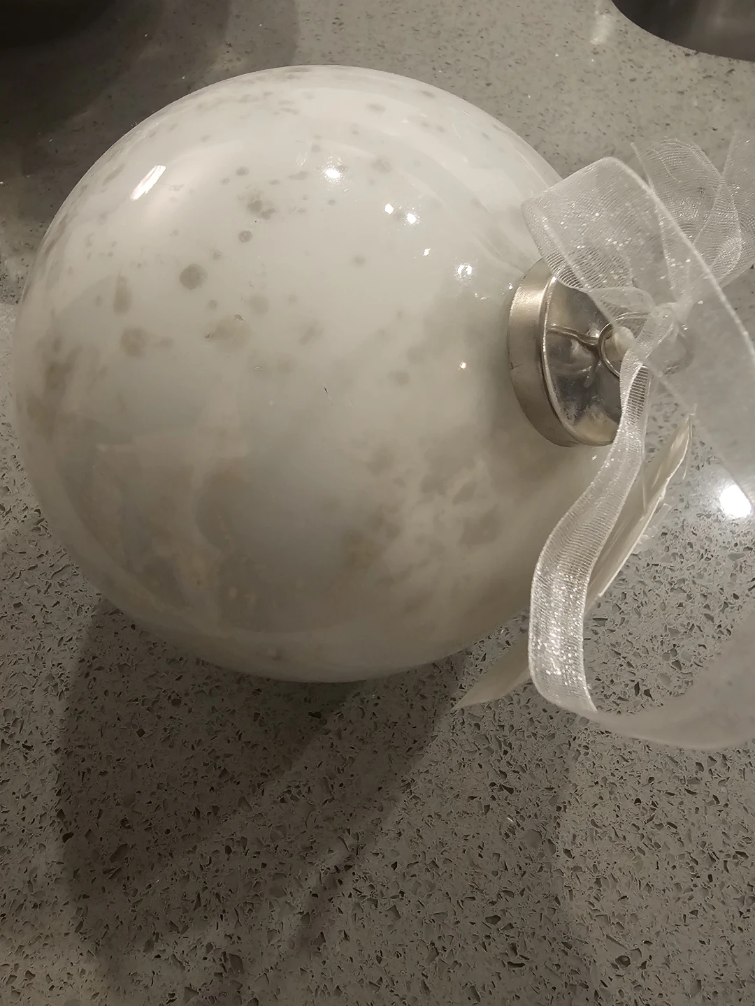 White Christmas Ornament - New - photo 2