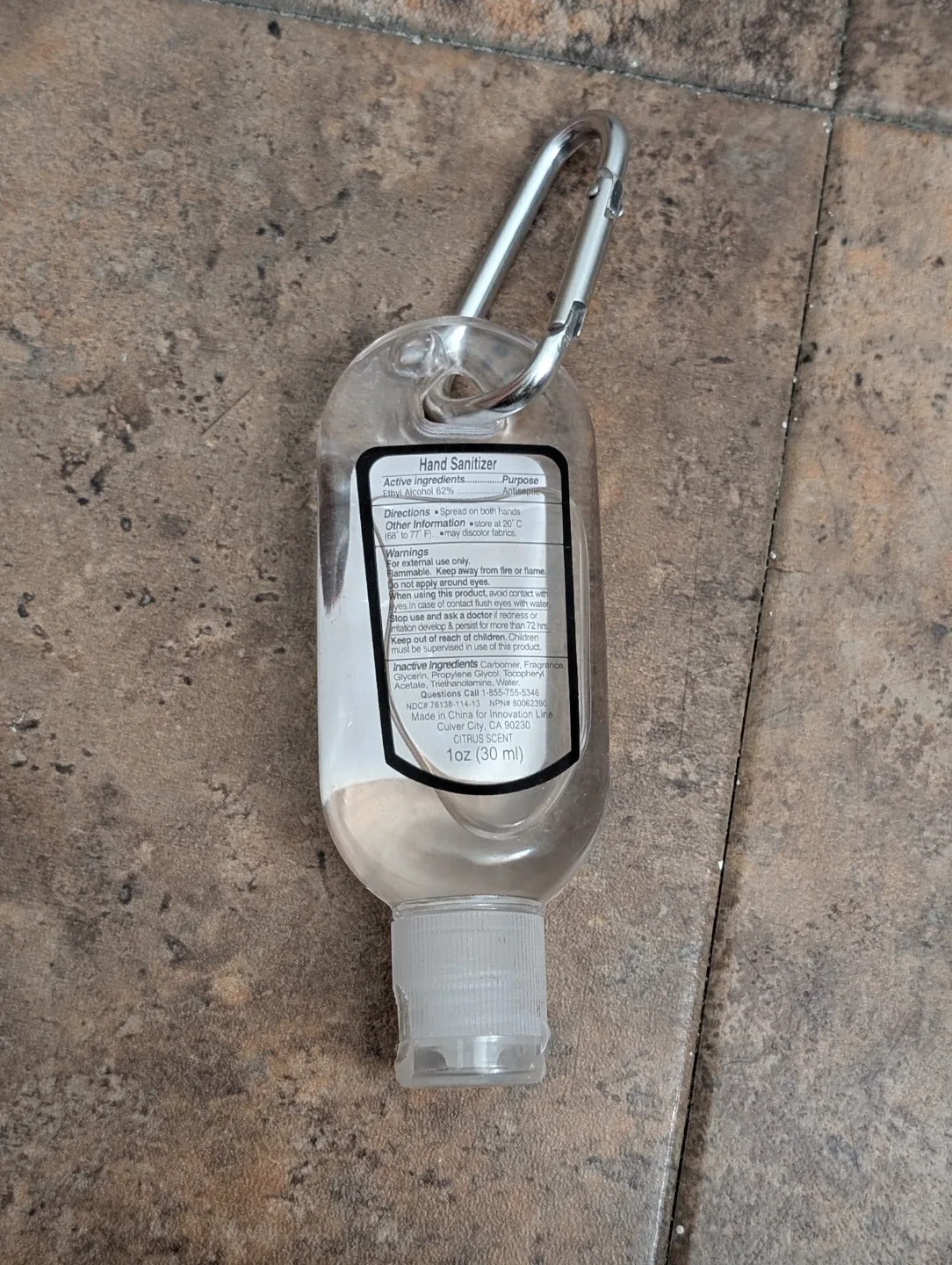 Clip and go Hand Sanitizer 1 fl oz image indicator(2)