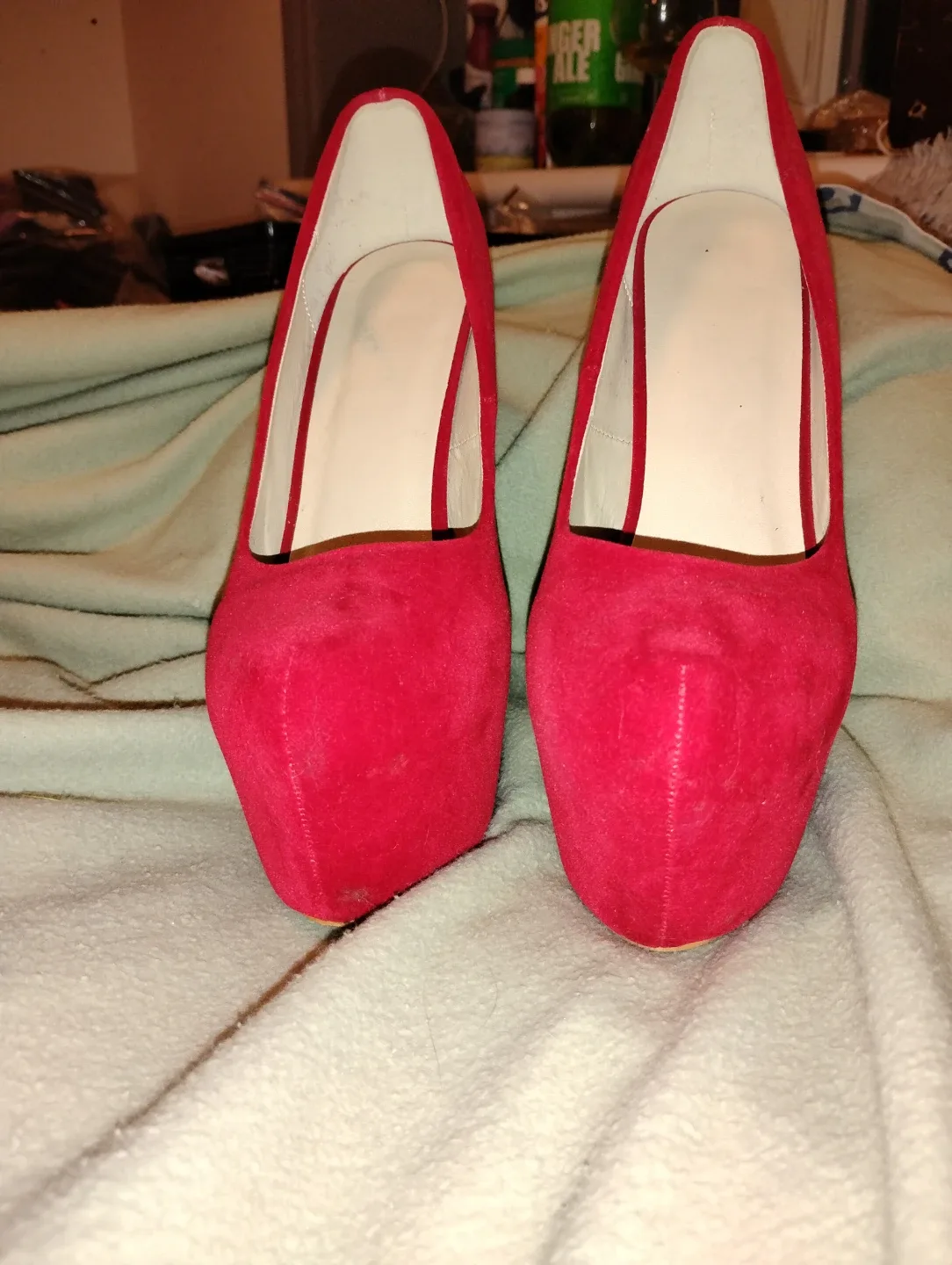 Red Platform Heels image indicator(3)