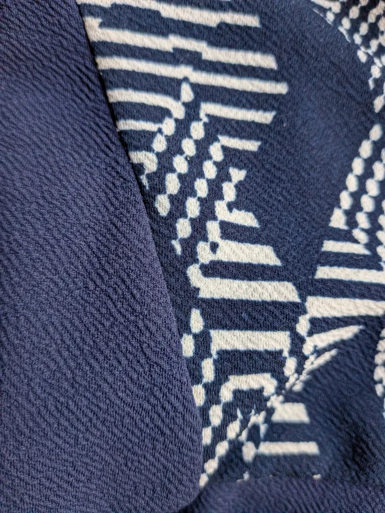 Patterned Navy Skirt image indicator(3)