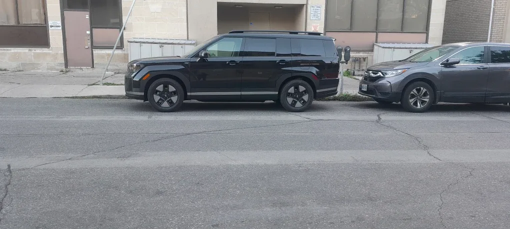 Ride share and moving image indicator(2)