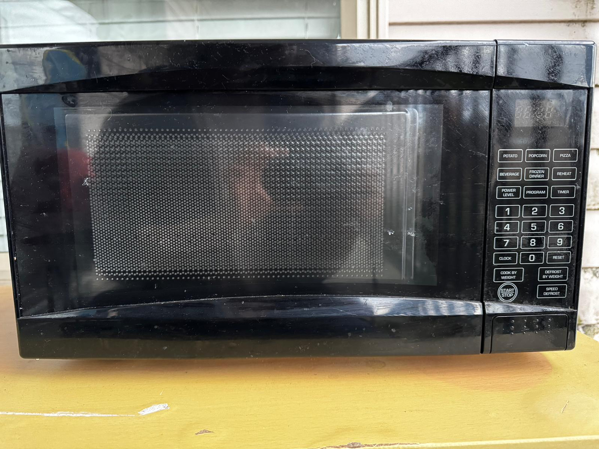 Microwave Oven