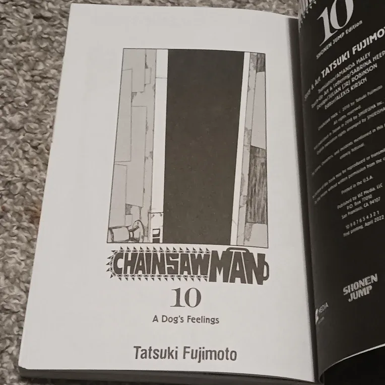 Chainsaw Man Vol. 10 by Tatsuki Fujimoto image indicator(2)