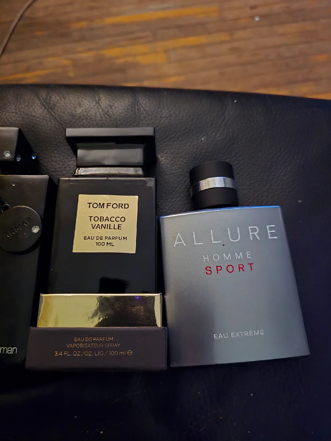 Tom Ford Tobacco Vanille Eau de Parfum 100ml image indicator(3)