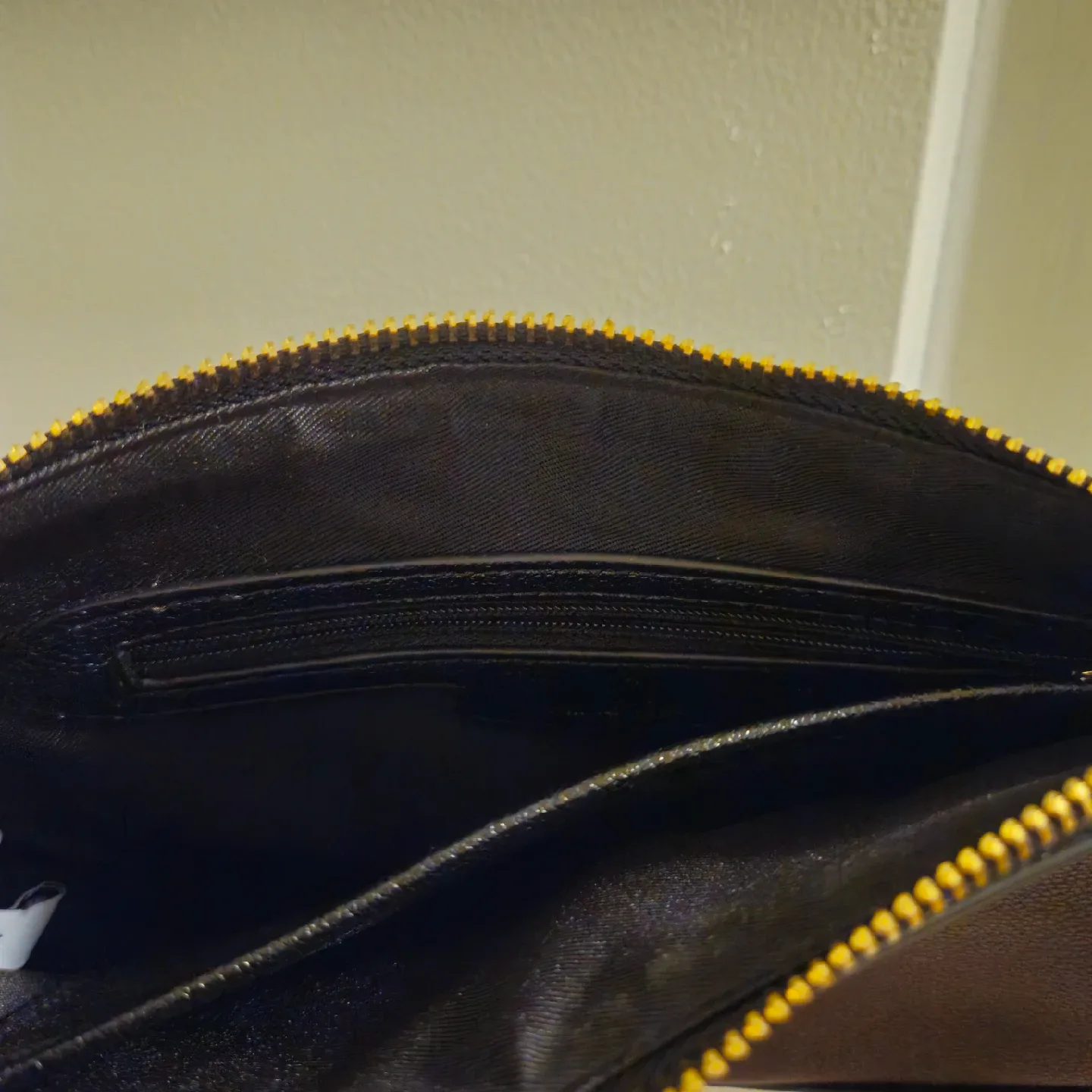 Nine West Black Bag image indicator(3)