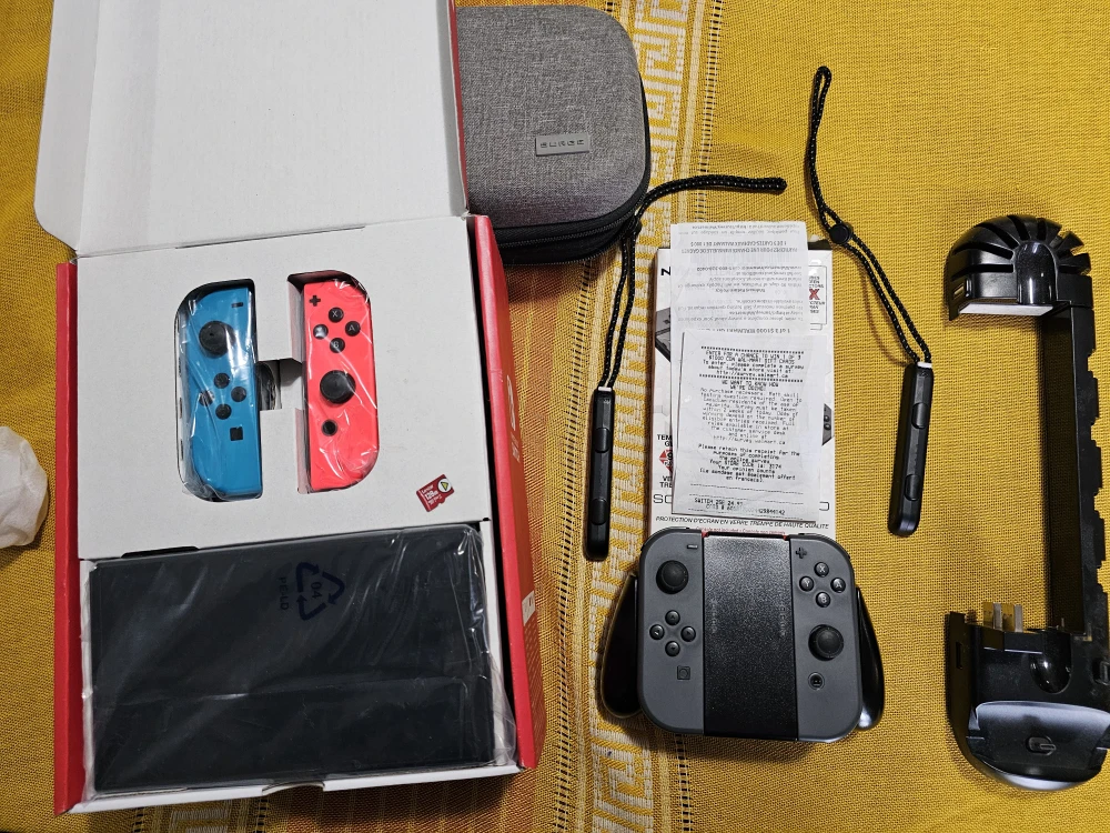 Nintendo Switch OLED bundle w/ accessories - photo 3