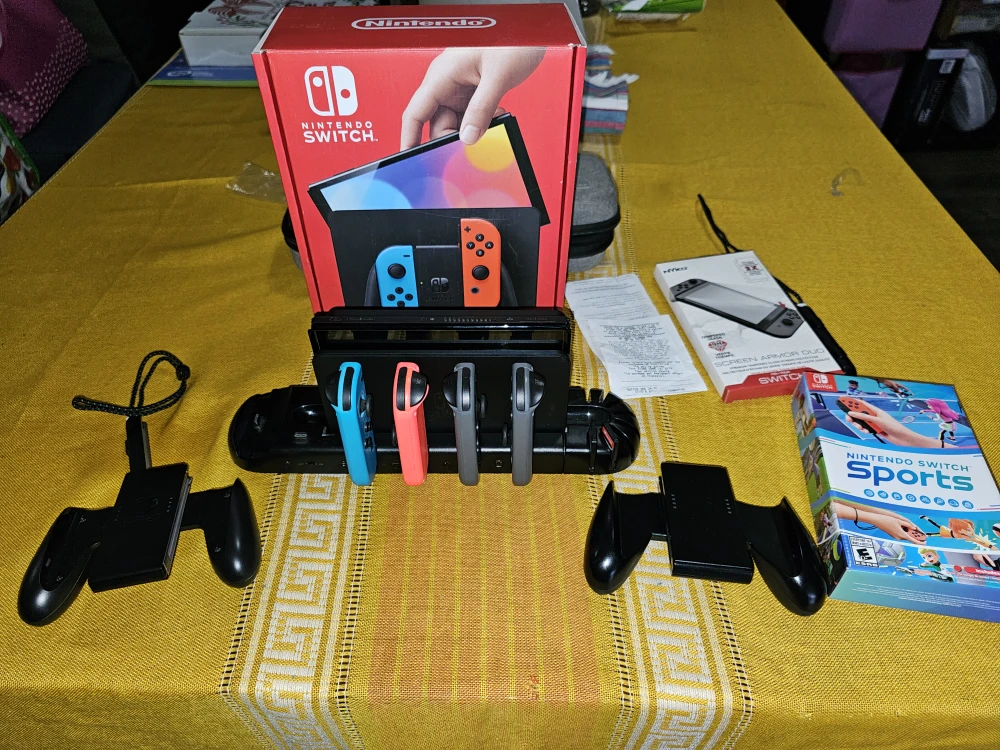 Nintendo Switch OLED bundle w/ accessories - photo 5