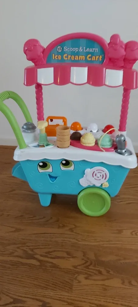 LeapFrog Scoop & Learn Ice Cream Cart