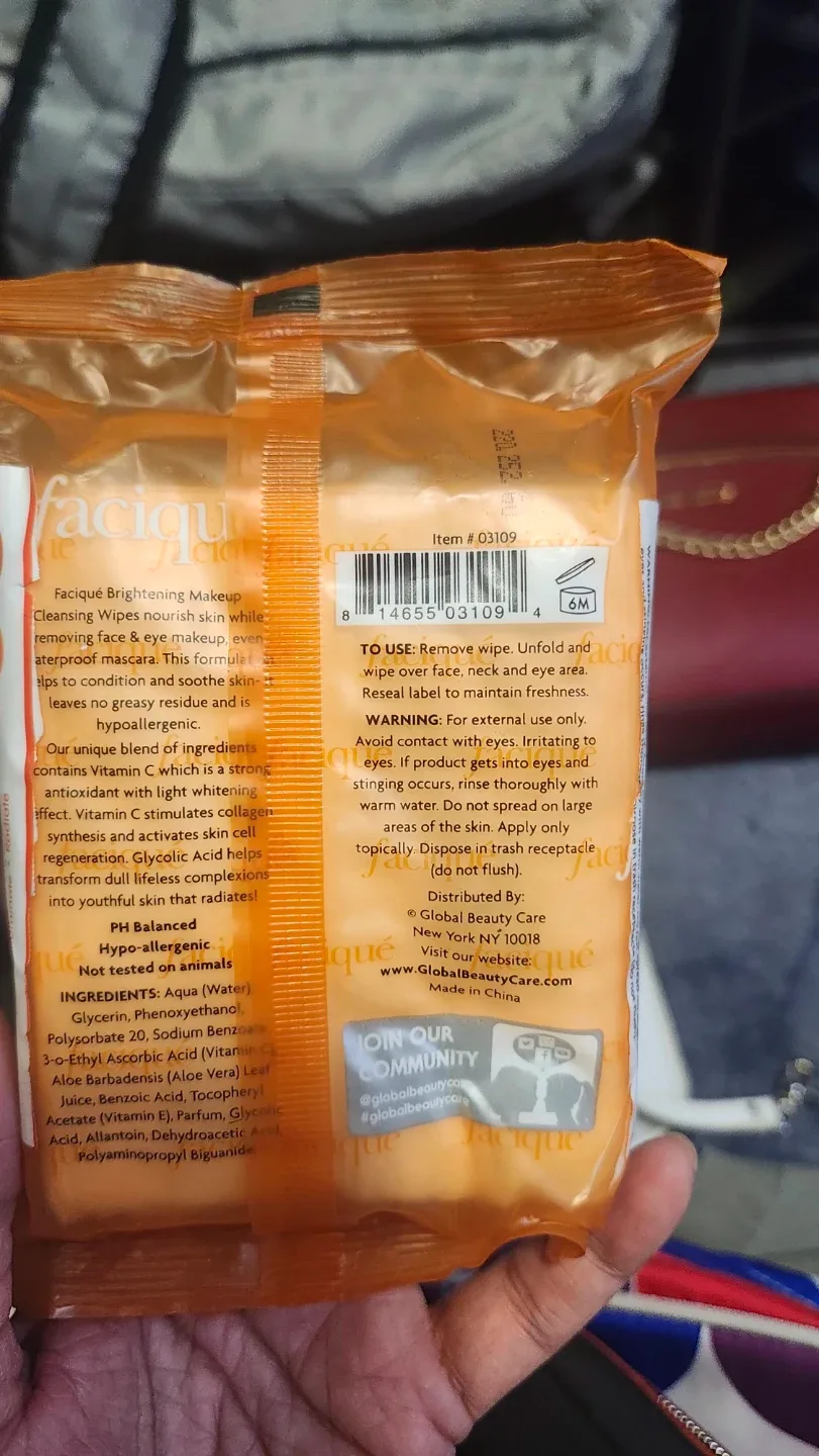 Facique Brightening Makeup Cleansing Wipes image indicator(5)