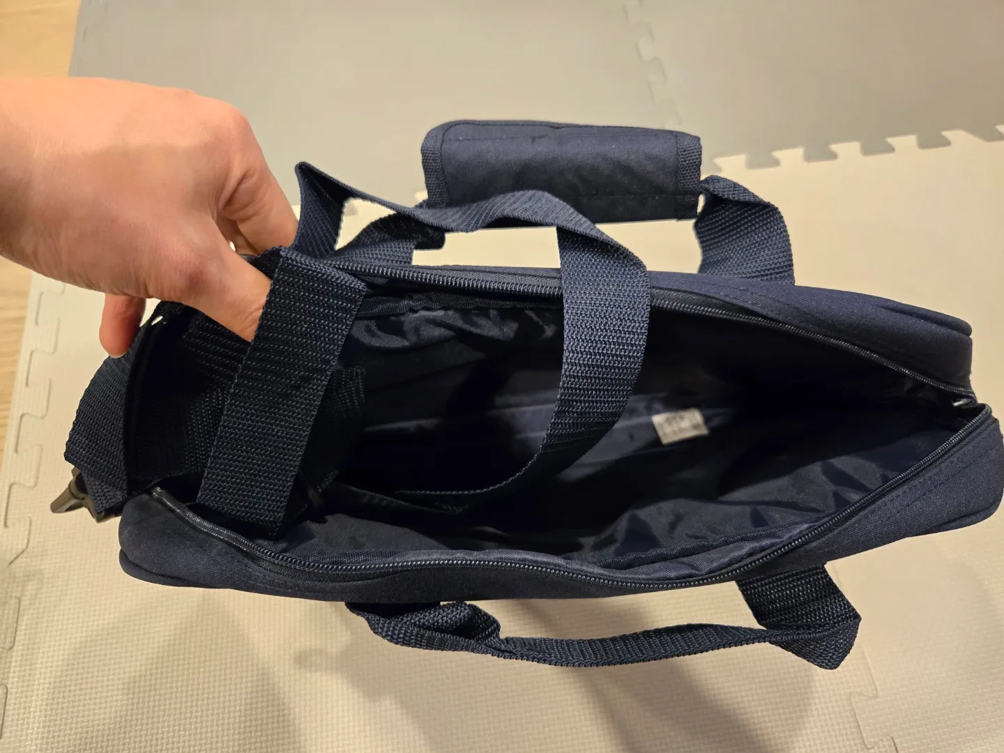 Dell Laptop Bag - Navy Blue image indicator(3)