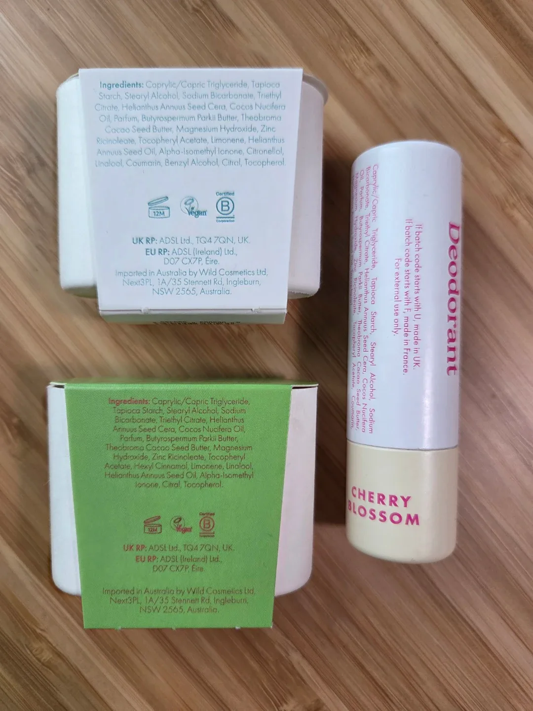 NEW Wild Deodorant Set - Case, two refills and stick image indicator(2)