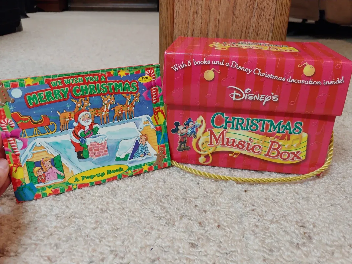 Disney Christmas Book Box with 6 Books + Pop Up Book
