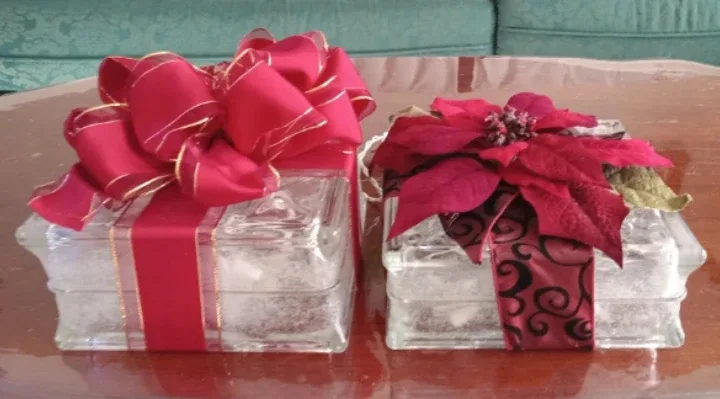 Glass Block Christmas Decoration with Lights image indicator(2)