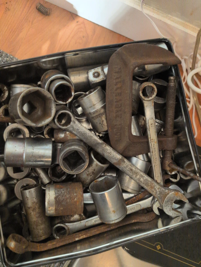Mixed Lot of Used Hand Tools - photo 3