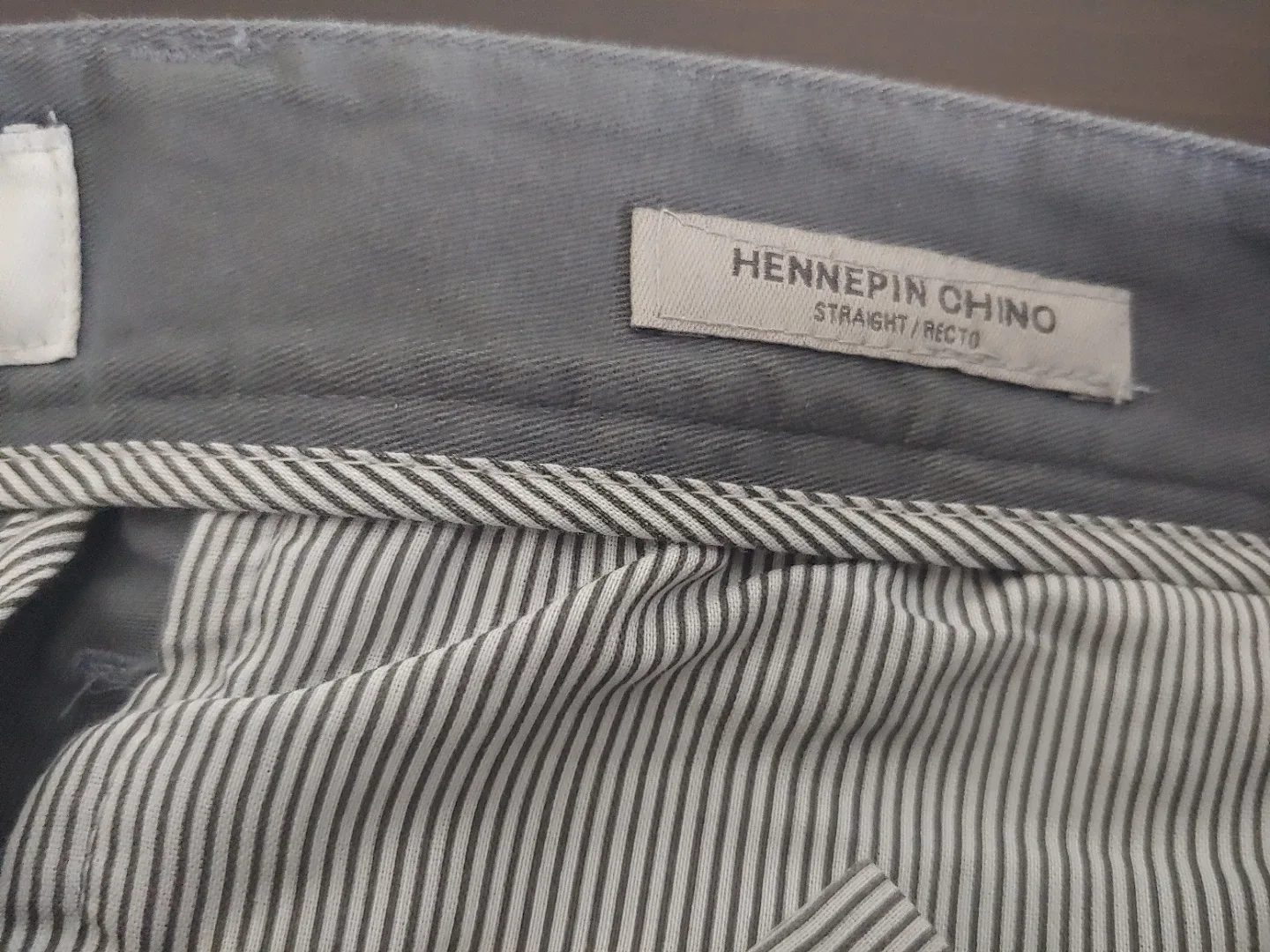 New Goodfellow & Co Chino Pants - 33x30 image indicator(4)