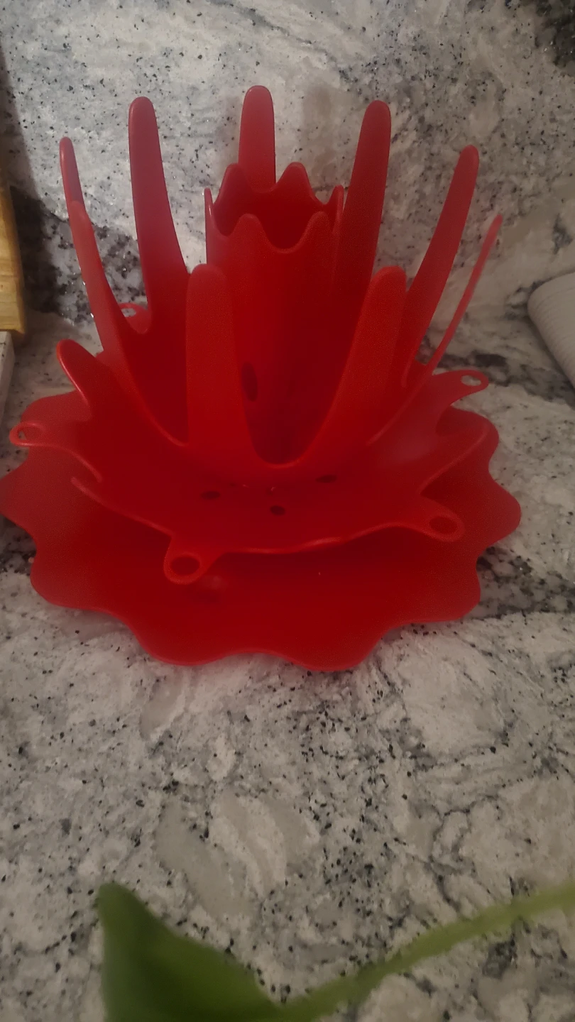 Red Bottle Drying Rack