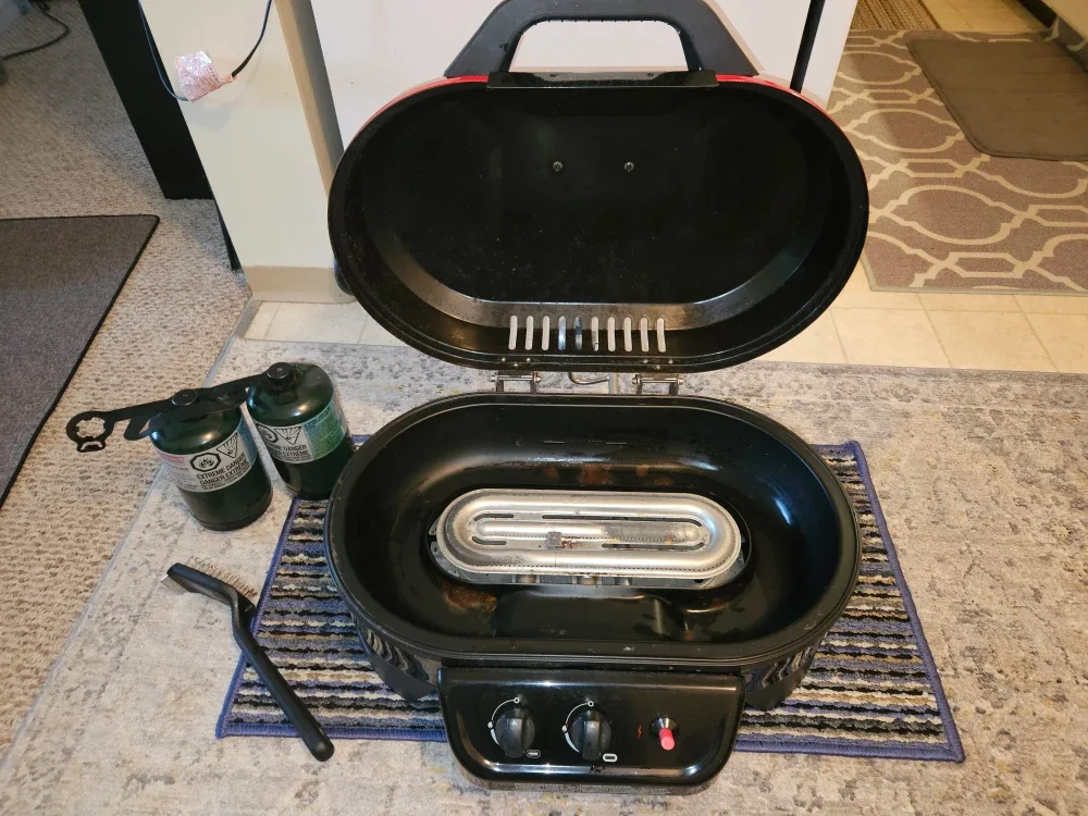 Coleman Grill + 2 full propane tanks + Brush image indicator(2)