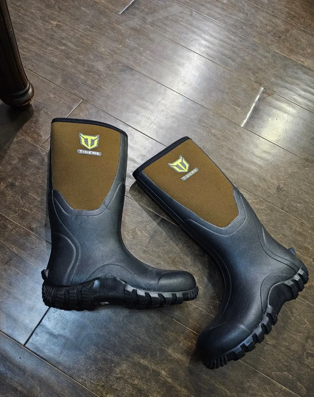 (New)TIDEWE Rubber Boots - Size 6 image indicator(7)