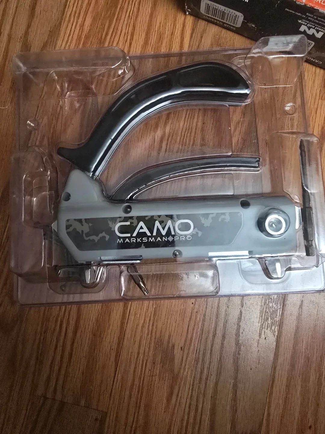 CAMO Marksman Pro Edge Deck Fastening System 3/16 in image indicator(3)