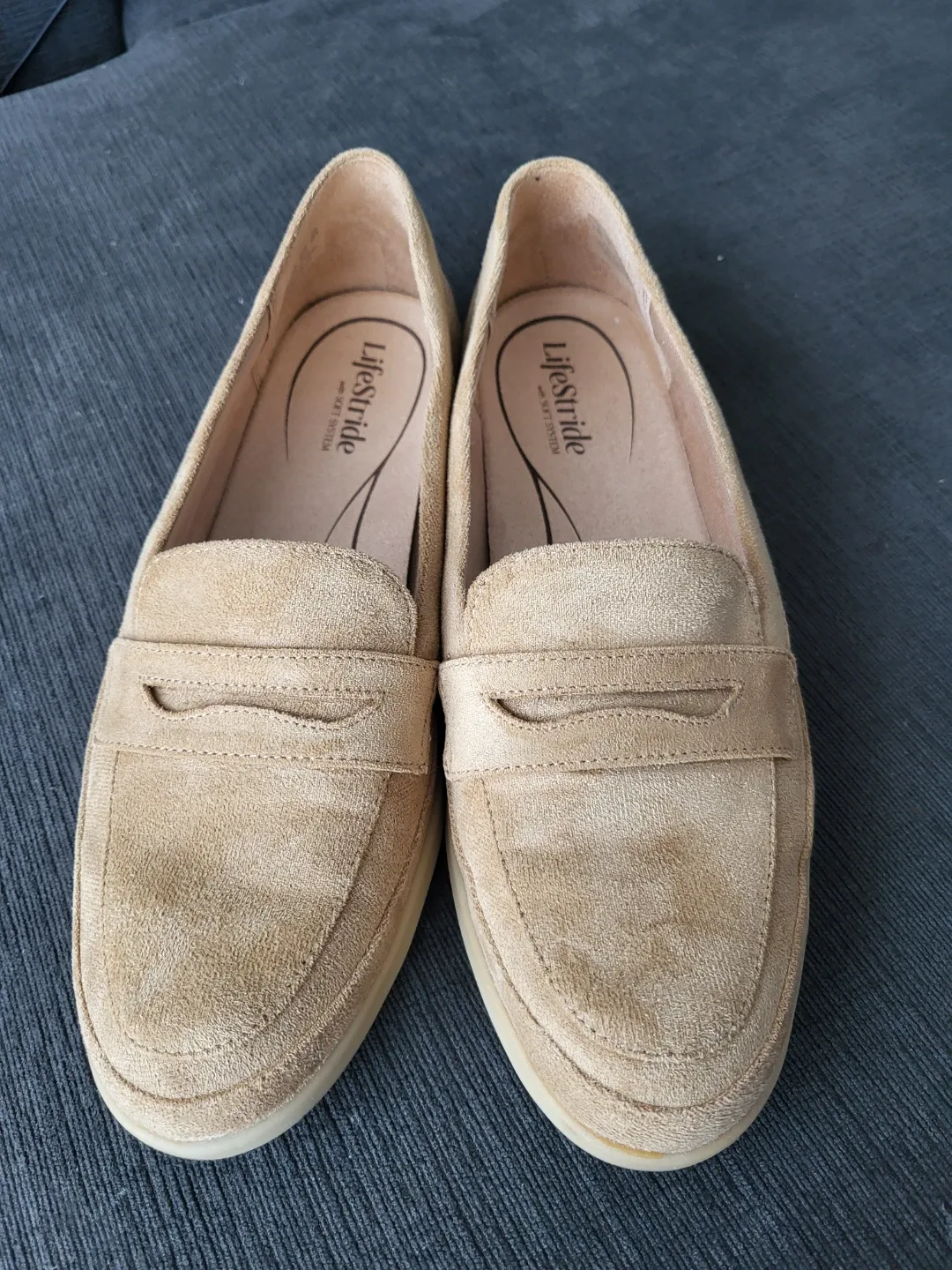 Comfortable shoes size 9.5 image indicator(4)