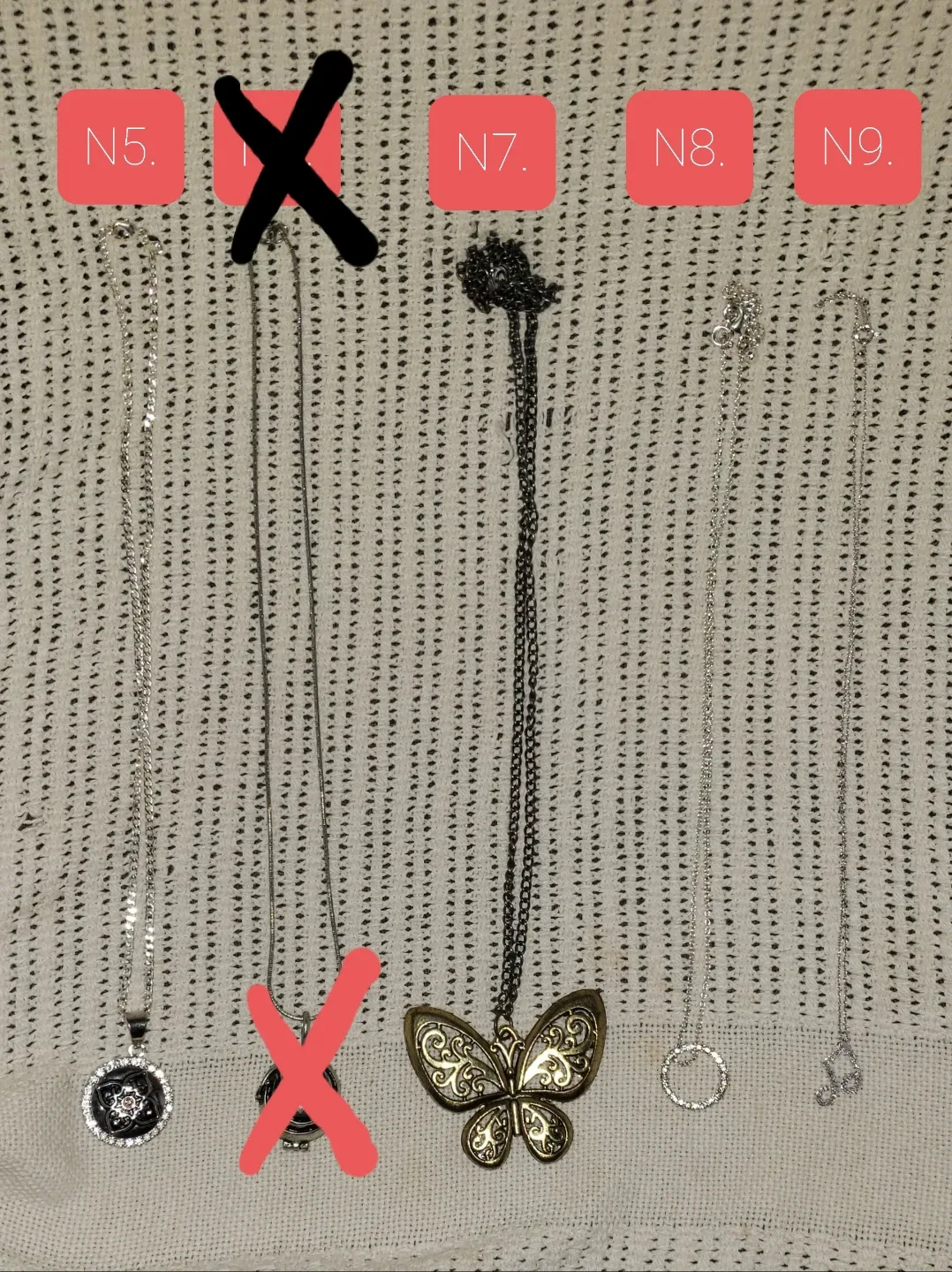 Costume Jewelry - Lot of 26 - Individual Pricing in Description image indicator(4)